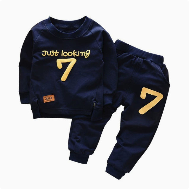 Long Sleeve 2-Piece Outfit Set for toddlers